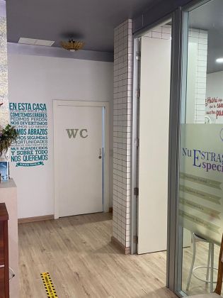 Clínica Dental en Madrid 4 sala de espera Clinica dental Salud Natural One